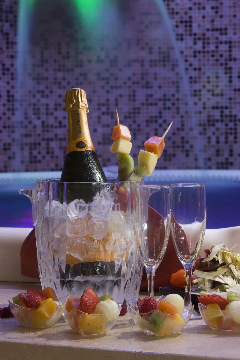 Hotel Ristorante Toscana Alassio Zewnętrze zdjęcie