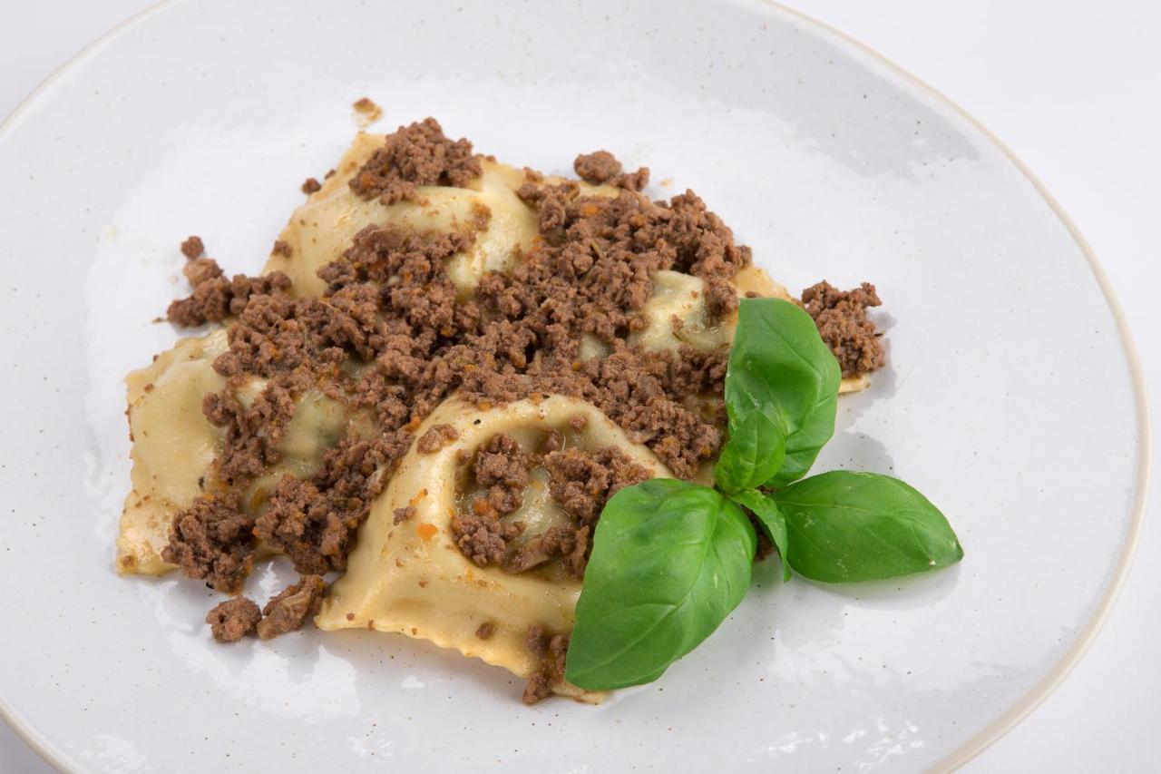 Hotel Ristorante Toscana Alassio Zewnętrze zdjęcie