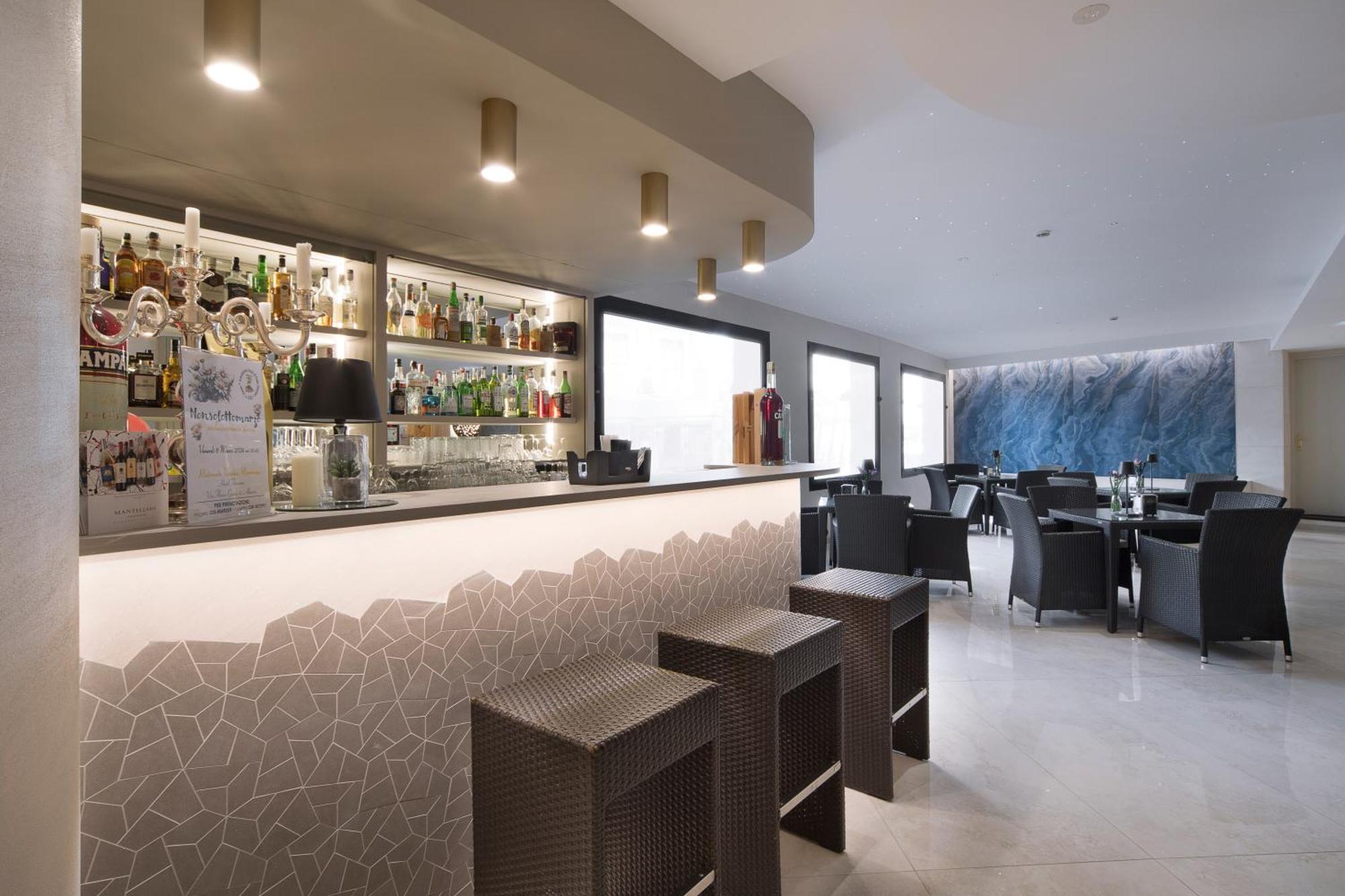 Hotel Ristorante Toscana Alassio Zewnętrze zdjęcie