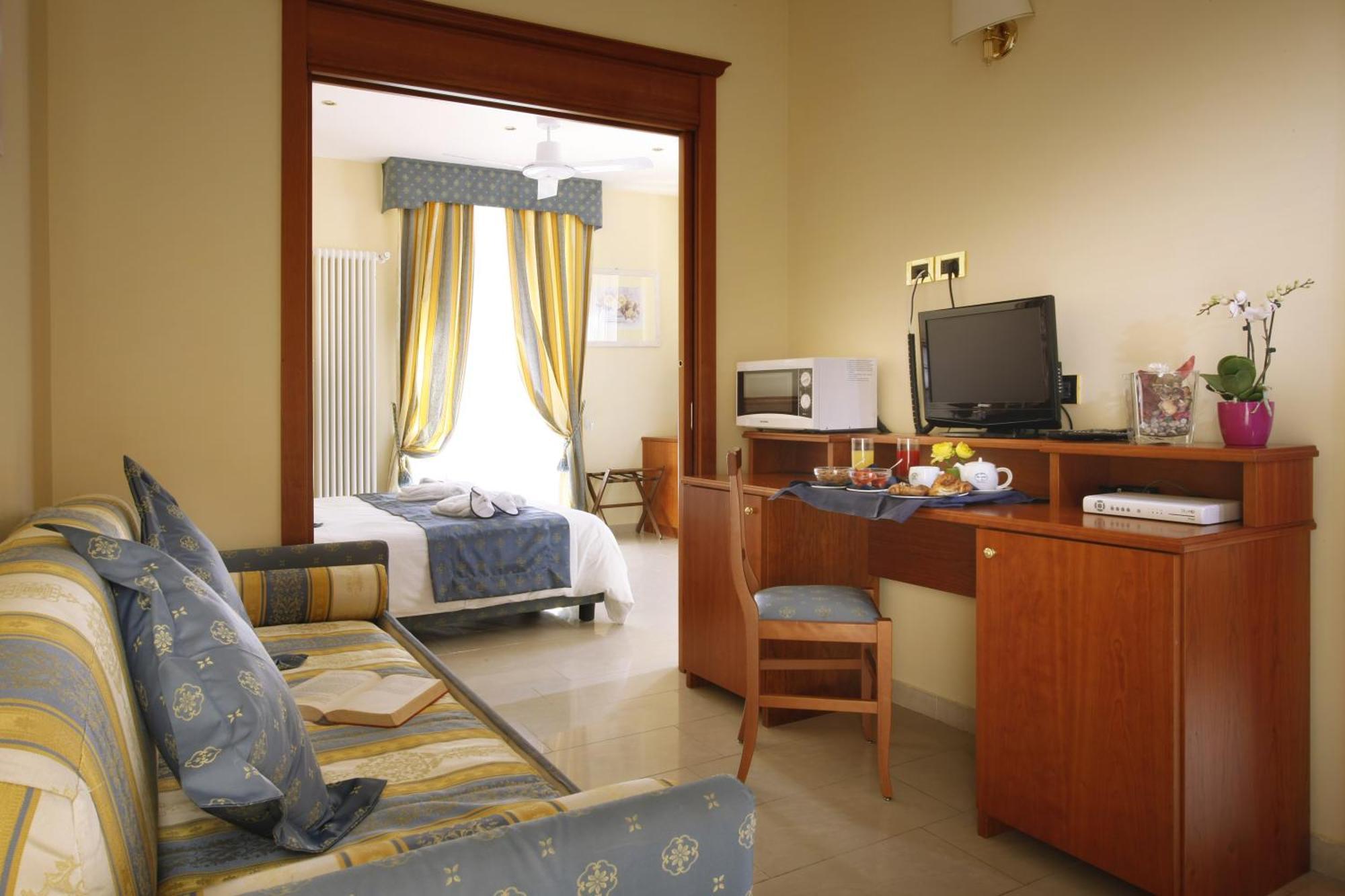 Hotel Ristorante Toscana Alassio Pokój zdjęcie