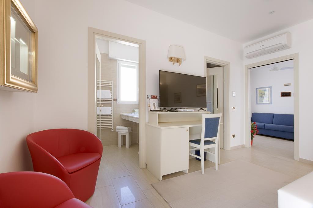 Hotel Ristorante Toscana Alassio Zewnętrze zdjęcie