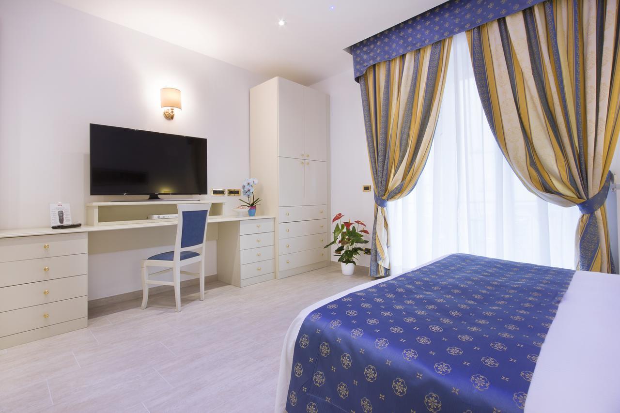 Hotel Ristorante Toscana Alassio Zewnętrze zdjęcie